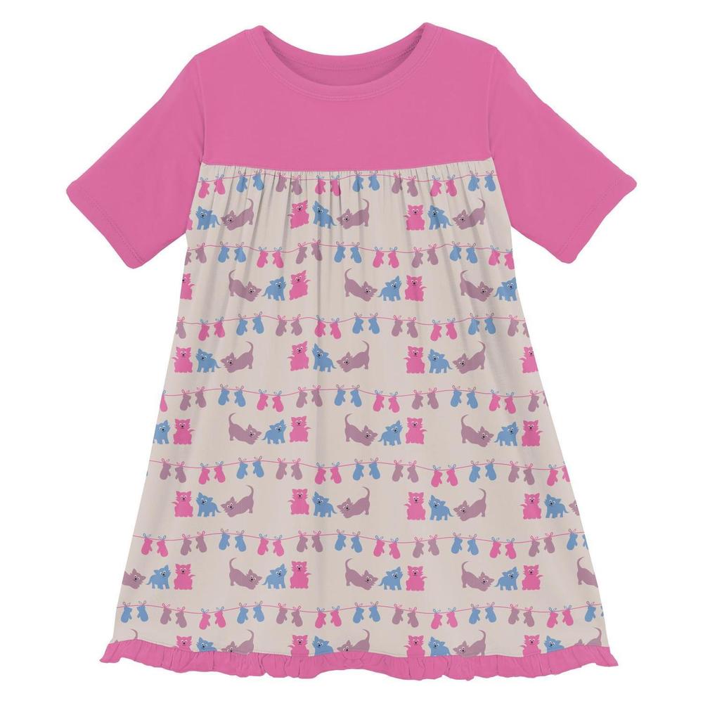 NEW KICKEE girls' short sleeve swing dress in latte 3 little kittens